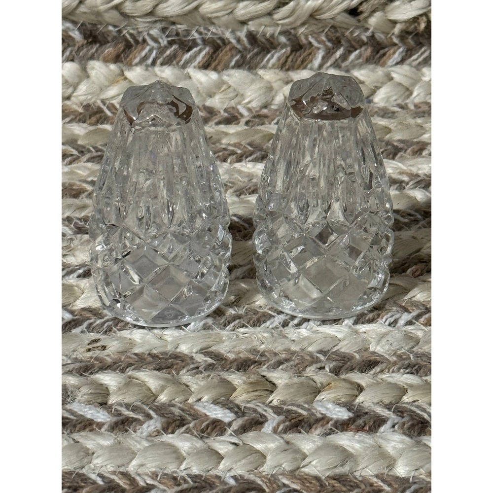 Crystal Salt and Pepper Shakers‎ Diamond Cut Glass Kitchen Table Decor